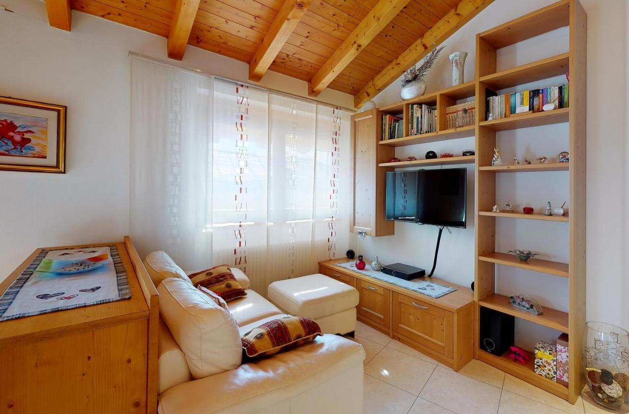 Mansarda Con Giardino Val Di Sole Trentino Apartment Terzolas ภายนอก รูปภาพ